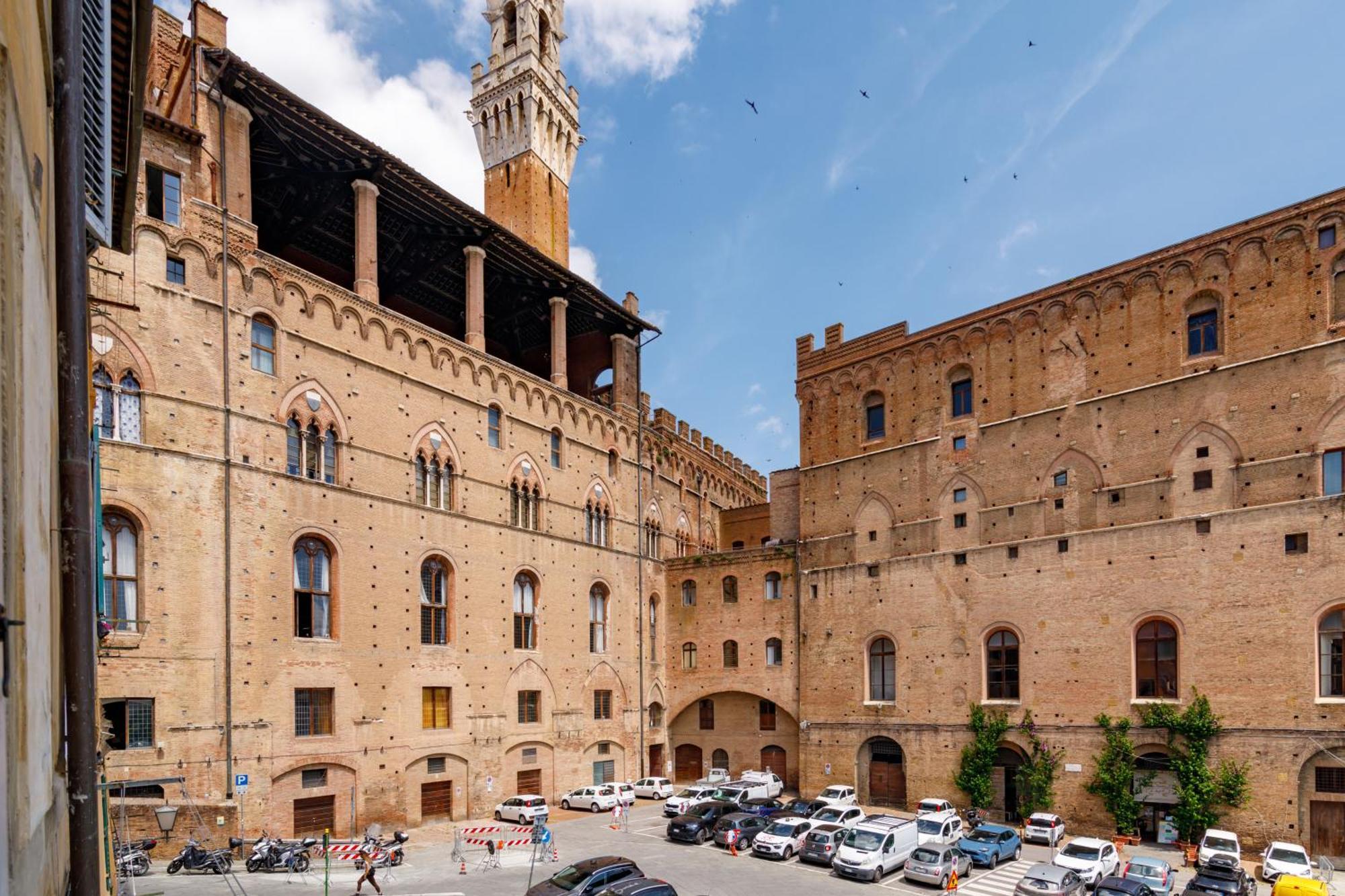 Charme Centro Storico Siena Exterior foto