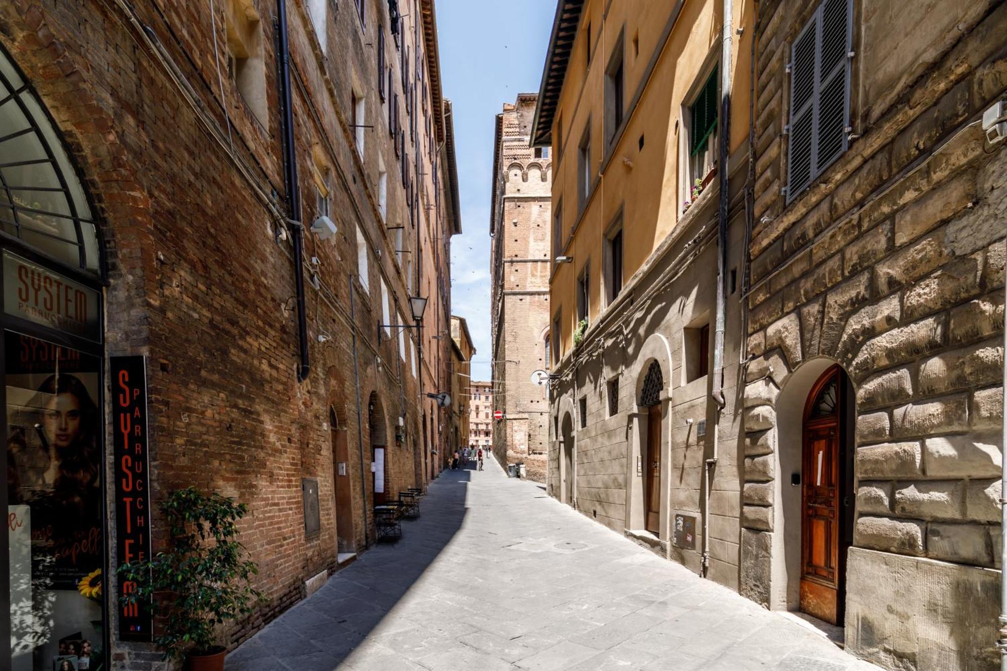 Charme Centro Storico Siena Exterior foto